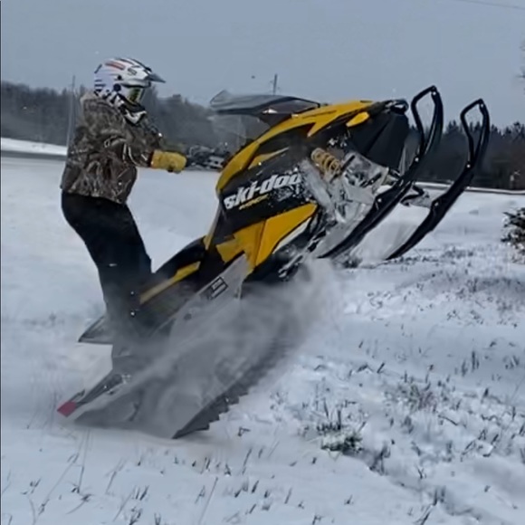 Meet your Posher, Mr - Picture 1 of 1